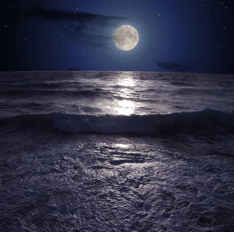 Full moon ocean by Taryuna on DeviantArt