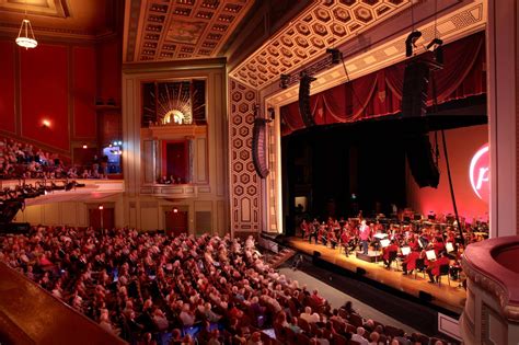 The Cincinnati Pops Orchestra opens the newly renovated Taft Theatre on ...