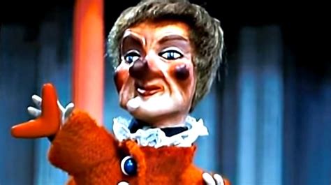 Why Lady Elaine Fairchilde Was My First Feminist Role Model | by ...