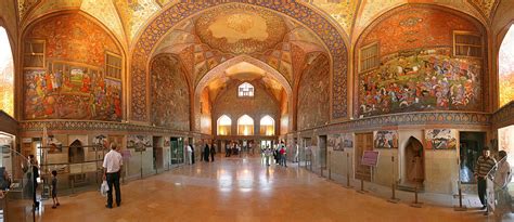 An Introduction to Medieval Safavid Art and Architecture - Brewminate ...