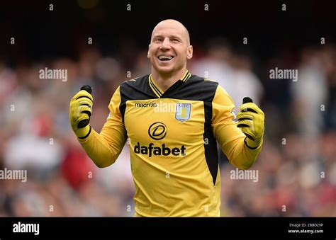 Aston Villa goalkeeper Brad Guzan Stock Photo - Alamy