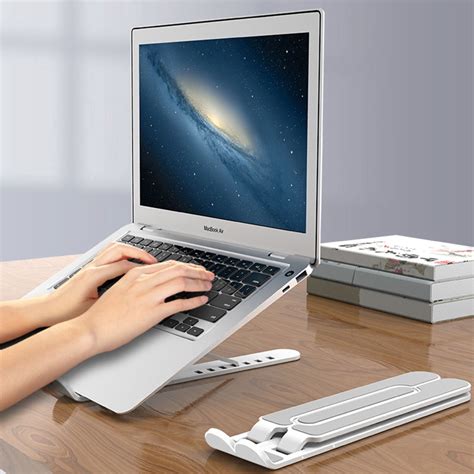 10 Best Laptop Stands in Singapore [2022]