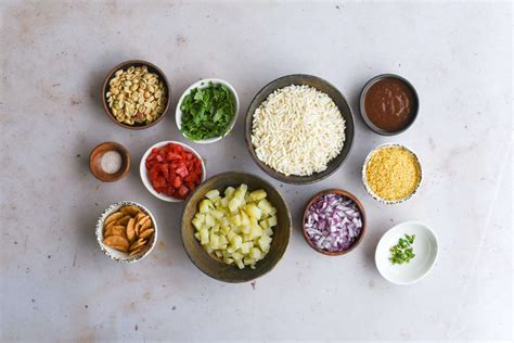 Bhel Puri Recipe: A Favorite Indian Snack