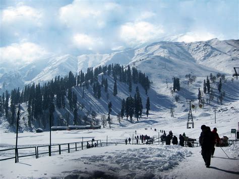 Gulmarg Kashmir - The Travelling Squid