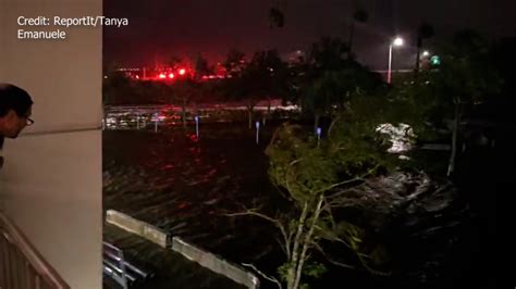 Heavy flooding surrounds Tampa General Hospital Tampa, Florida ...