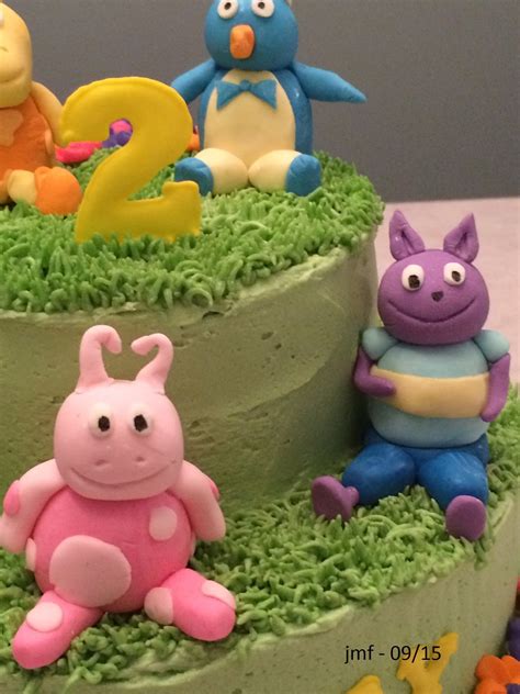 Jen's Crafts and Cakes: The Backyardigans Cake