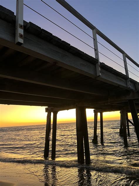 Jetty sunset 🌅 | Katie Dunstan | Flickr