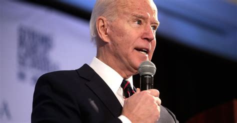 Rolling Stone magazine endorses Joe Biden for president : r/pendect