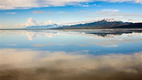 Antelope Island State Park on Great Salt Lake in Utah - Utah National ...