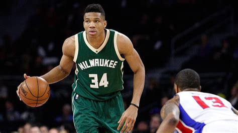 Giannis Antetokounmpo embracing new role as Bucks point guard HD ...