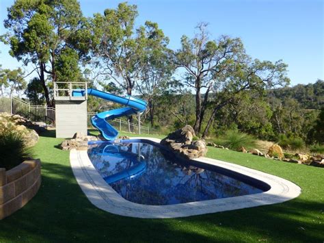 Domestic Water Slides | Australian Waterslides & Leisure