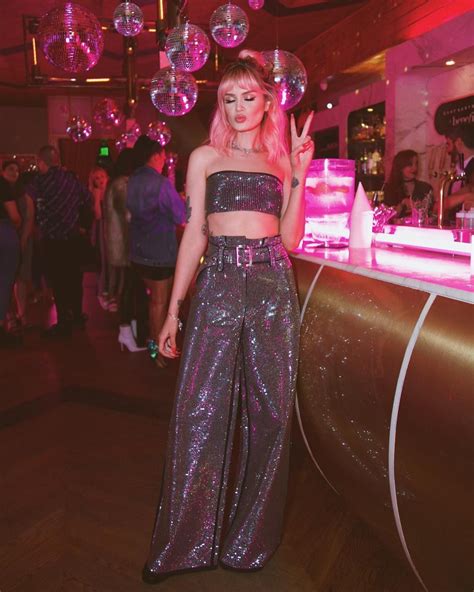 ASH LEVI // atleeeey on Instagram: “i dressed up like a disco ball for ...