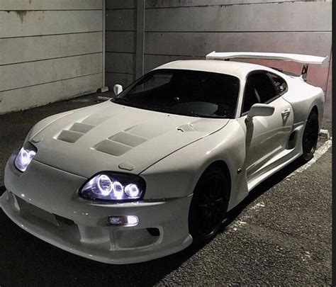 Widebody MKIV Supra : r/carporn