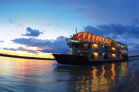 Amazon River Cruise - Far South Expeditions