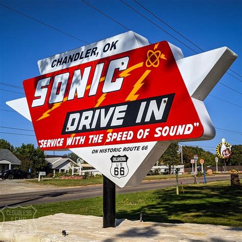 Vintage Sonic Drive-In sign in Chandler, OK : oklahoma