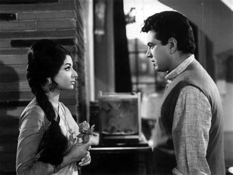 10 Classic Movies Of Hrishikesh Mukherjee That Are More Entertaining ...