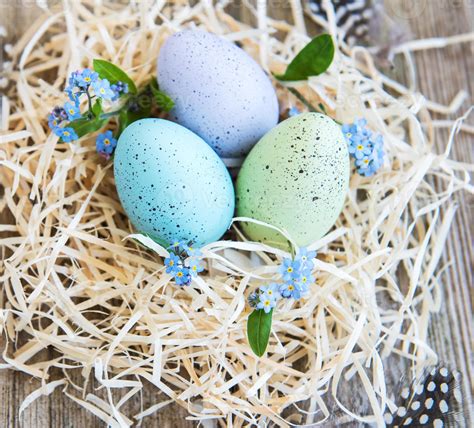 Nest with easter eggs 4469809 Stock Photo at Vecteezy