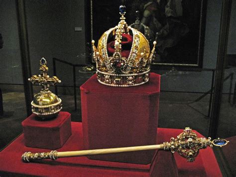 The Crown Jewels at The Tower of London | Carrington D'Angelo