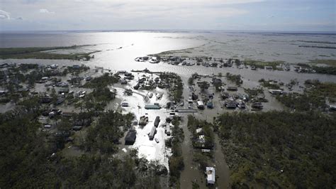 Hurricane Ida causes 2 deaths, as thousands in US face weeks without ...