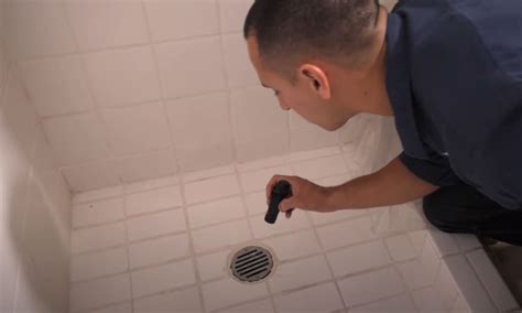 6 Causes of Sewer Smell in the Bathroom (Tips to Fix)