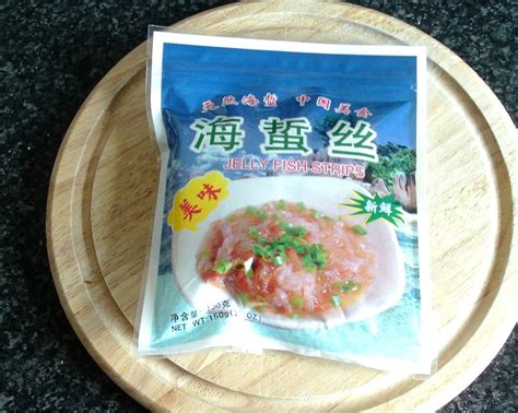 Can You Eat Jellyfish? (Includes Recipes) - Delishably