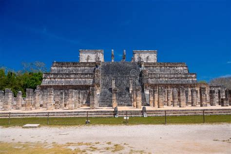 Temple of the Warriors in Chichen Itza, Quintana Roo, Mexico. Mayan ...