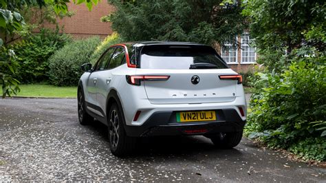 Vauxhall Mokka-e review (2021): Better than its electric SUV rivals ...