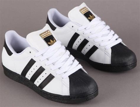 Adidas shell toes | Adidas superstar skate, Sneakers men fashion ...