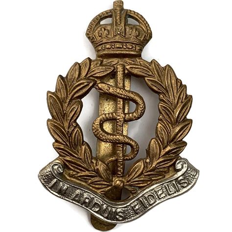 WW2 Royal Army Medical Corps RAMC BI-METAL Cap Badge