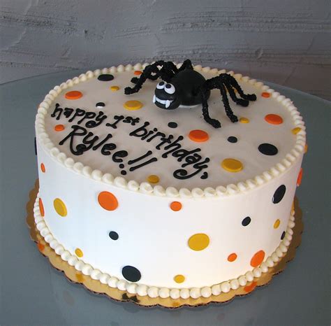 HALLOWEEN BIRTHDAY CAKES