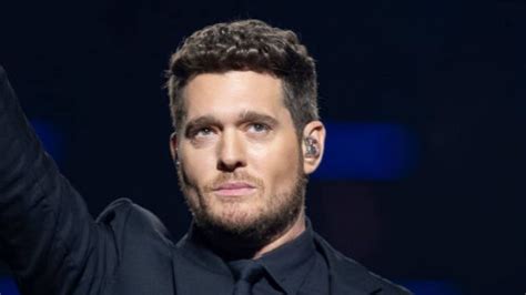 Michael Buble delivers difficult career news as fans react - TrendRadars UK