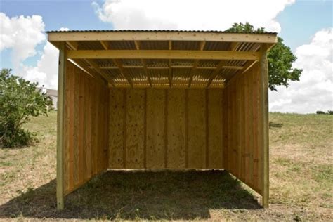 DIY Horse Shelter Plans, Easy Barns Ideas and Horse Stall Images