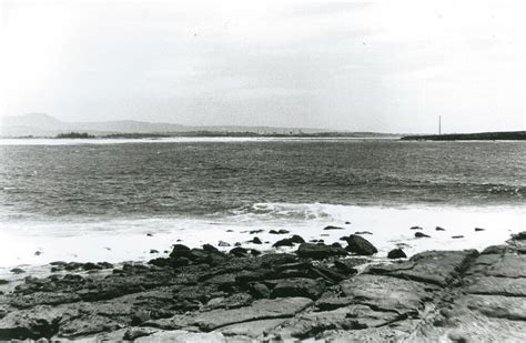 Warilla Beach & Lake Illawarra Entrance about 1985 | Shellharbour City ...