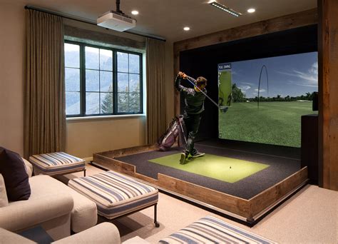 No Caddie Required: Homeowners Drive Growth in Golf Simulators - Bloomberg