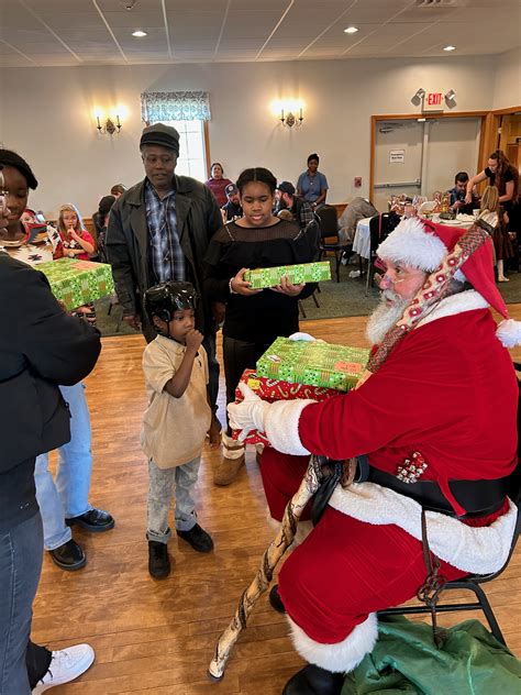 2023 Annual Children's Christmas Party | IBEW Local 35