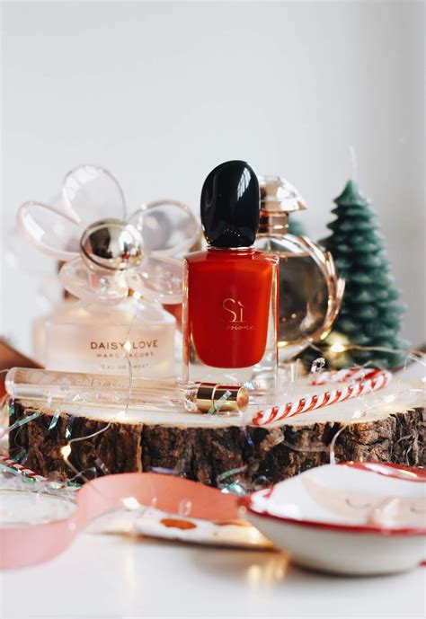 A Christmas Fragrance Gift Guide | Pint Sized Beauty