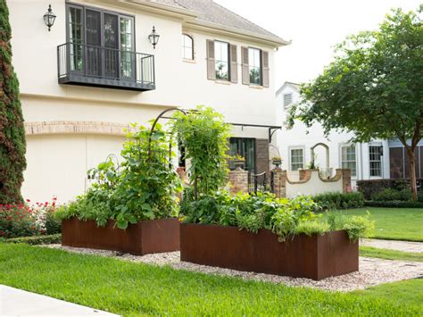 What Sizes Are Common for Raised Garden Beds? • Gardenary