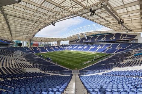 Official: Porto to host Champions League final with 12,000 fans in ...