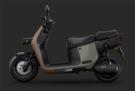 Robust SUV-Inspired Scooters : Gogoro CrossOver