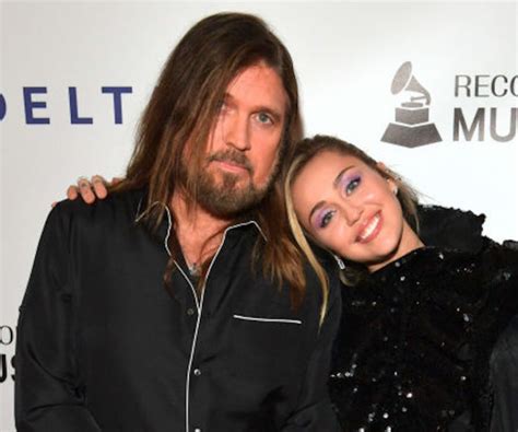 Miley Cyrus is Reportedly "Grossed Out" by Billy Ray Cyrus's Engagement