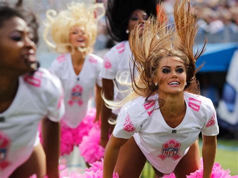 Tennessee Titans Cheerleaders [PICTURES] - GuySpeed