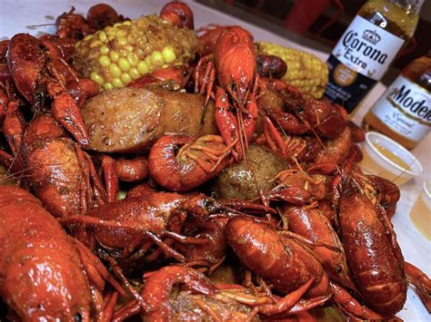 San Antonio spots for delicious crawfish this season | DAILY TEXAS NEWS