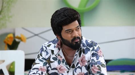 Watch Sembaruthi TV Serial 15th August 2019 Full Episode Online on ZEE5