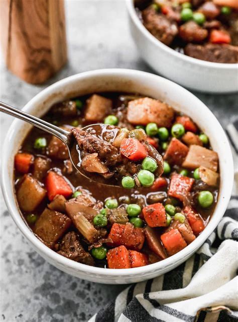 Crockpot Beef Stew {Wholesome Sluggish Cooker Stew} – WellPlated.com ...