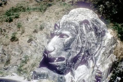 The Fascinating History of Baguio's Iconic Lion - FilipiKnow