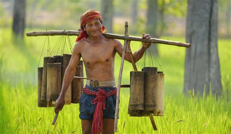 Cambodian Khmer Garments - The History Of The Krama Scarf - Rainforest ...