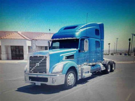 volvo semi trucks for sale : Sleeper Semi Trucks