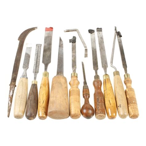 A 3/8" mortice lock chisel and 9 other chisels G