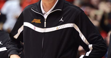 Iona College extended men’s basketball coach Tim Cluess’ contract ...