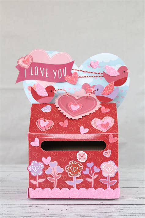 Valentine's Day Gift Box Ideas / Love hearts is the best choice among ...